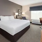 Hampton Inn By Hilton Nashville Airport Century Place